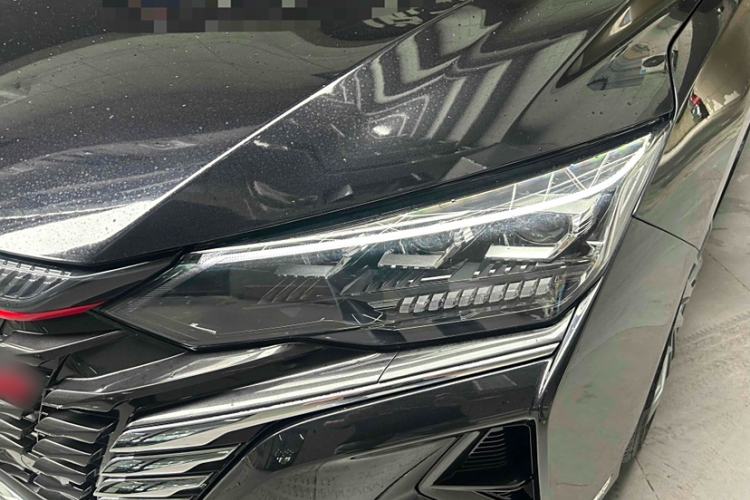 Used Dongfeng Aeolus Yixuan MAX 2021 1.5T Super Cool Dad Edition Exterior 4