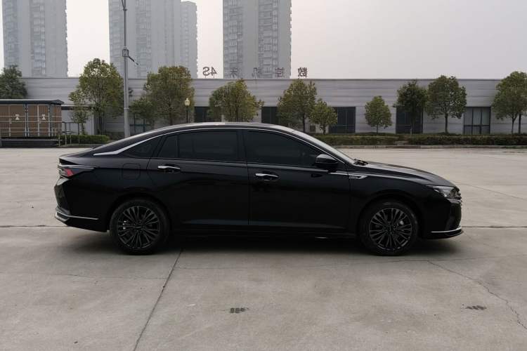 Used Dongfeng Aeolus Yixuan MAX 2021 1.5T Ultra-Stylish Trendsetter Edition Exterior 6