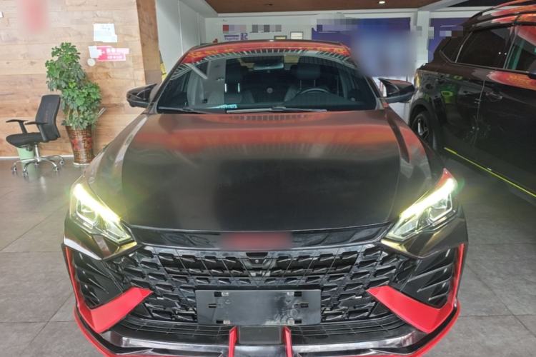 Used Dongfeng Aeolus Yixuan MAX 2021 1.5T Dark Night Sharp Edition Front