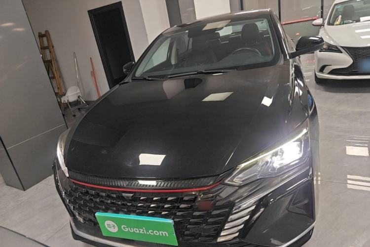 Used Dongfeng Aeolus Yixuan MAX 2021 1.5T Super-Powered Dad Edition Front
