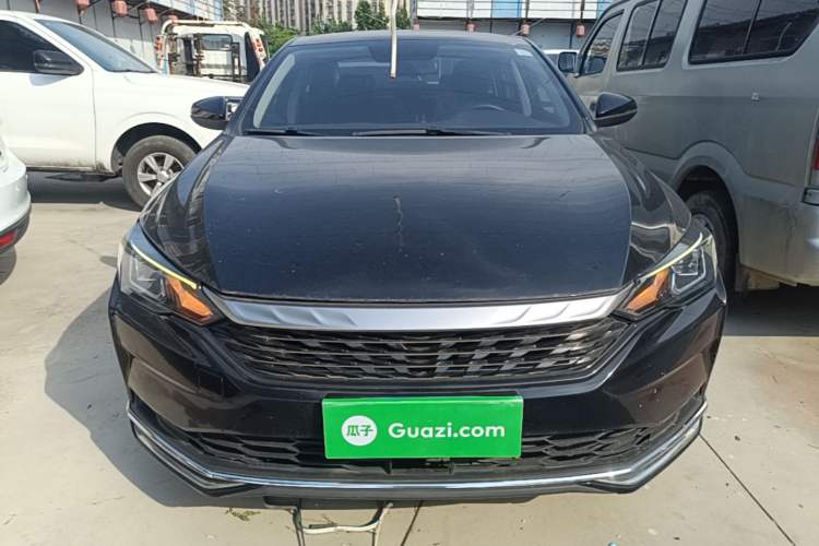 Used Dongfeng Aeolus Yixuan MAX 2021 1.5T Super-Powered Dad Edition Front