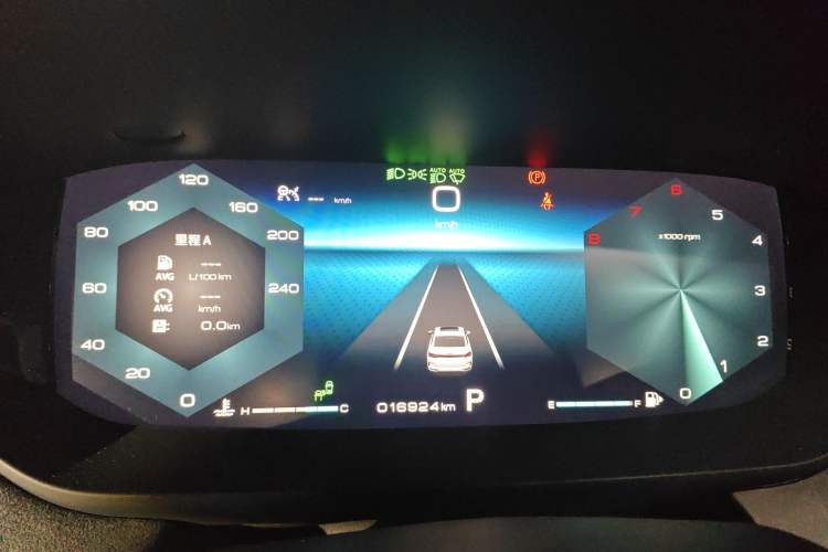 Used Dongfeng Aeolus Yixuan MAX 2021 1.5T Super Cool Dad Edition Instrument Cluster