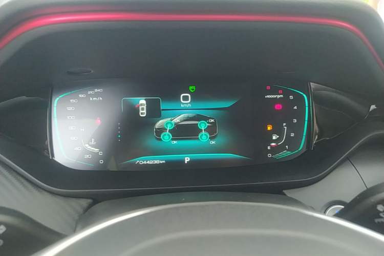 Used Dongfeng Aeolus Yixuan MAX 2021 1.5T Ultra-Stylish Trendsetter Edition Instrument Cluster