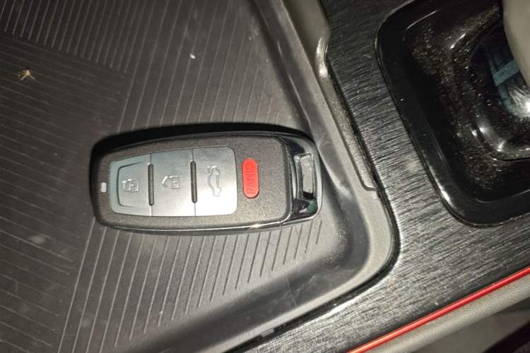 Used Dongfeng Aeolus Yixuan MAX 2021 1.5T Dark Night Sharp Edition Interior 1