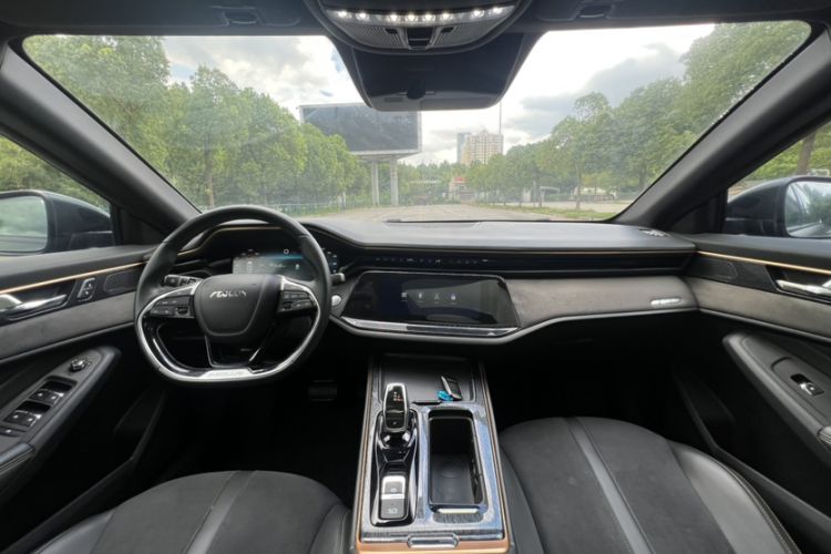 Used Dongfeng Aeolus Yixuan MAX 2021 1.5T Dark Night Holy Light Edition (Hybrid) Interior 1