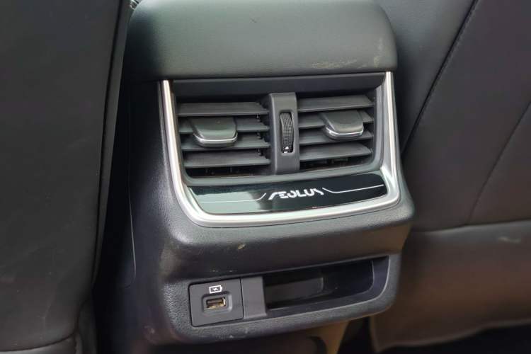 Used Dongfeng Aeolus Yixuan MAX 2021 1.5T Super Cool Dad Edition Interior 11