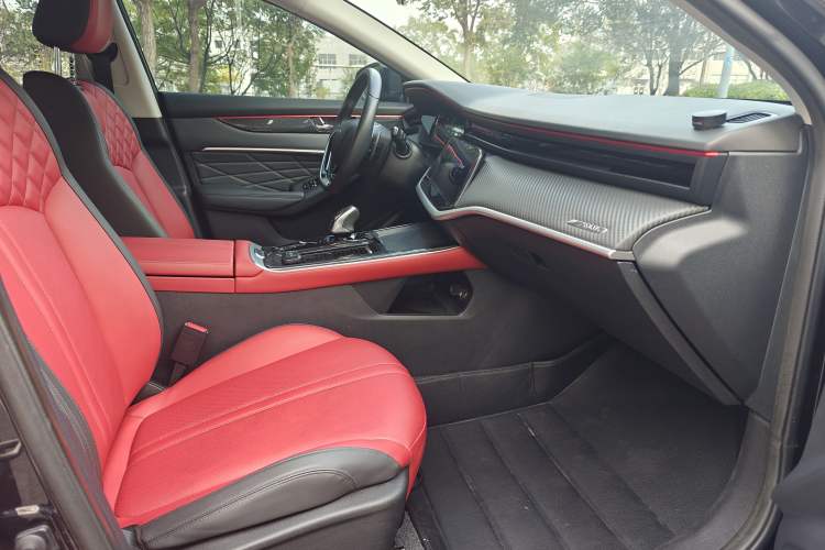 Used Dongfeng Aeolus Yixuan MAX 2021 1.5T Ultra-Stylish Trendsetter Edition Interior 2