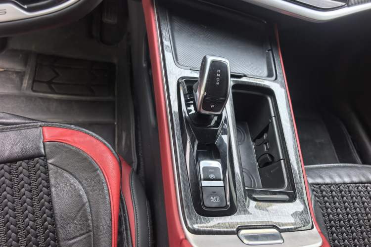 Used Dongfeng Aeolus Yixuan MAX 2021 1.5T Ultra-Stylish Trendsetter Edition Interior 2