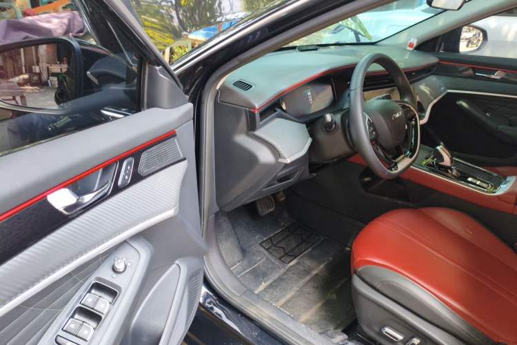 Used Dongfeng Aeolus Yixuan MAX 2021 1.5T Ultra-Stylish Trendsetter Edition Interior 3
