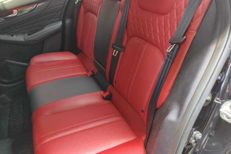 Used Dongfeng Aeolus Yixuan MAX 2021 1.5T Ultra-Stylish Trendsetter Edition Interior 4