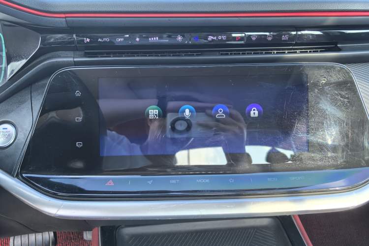Used Dongfeng Aeolus Yixuan MAX 2021 1.5T Ultra-Stylish Trendsetter Edition Interior 6