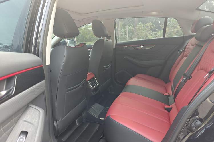 Used Dongfeng Aeolus Yixuan MAX 2021 1.5T Ultra-Stylish Trendsetter Edition Interior 7