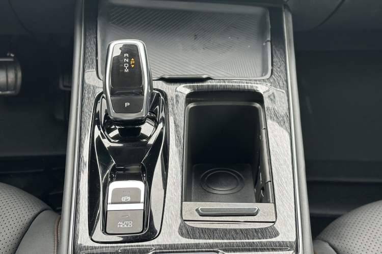 Used Dongfeng Aeolus Yixuan MAX 2021 1.5T Super Cool Dad Edition Interior 9