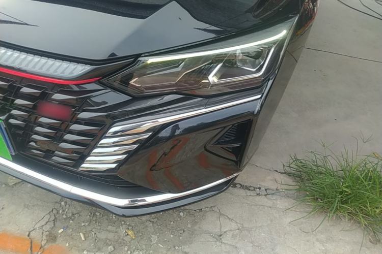 Used Dongfeng Aeolus Yixuan MAX 2021 1.5T Ultra-Stylish Trendsetter Edition Left Front Headlight