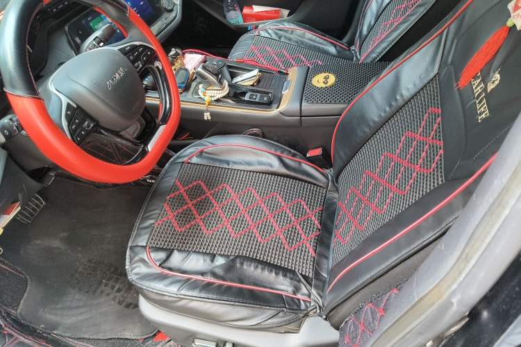 Used Dongfeng Aeolus Yixuan MAX 2021 1.5T Dark Night Holy Light Edition (Hybrid) Left Front Seat