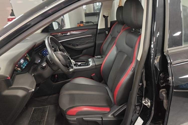 Used Dongfeng Aeolus Yixuan MAX 2021 1.5T Super-Powered Dad Edition Left Front Seat