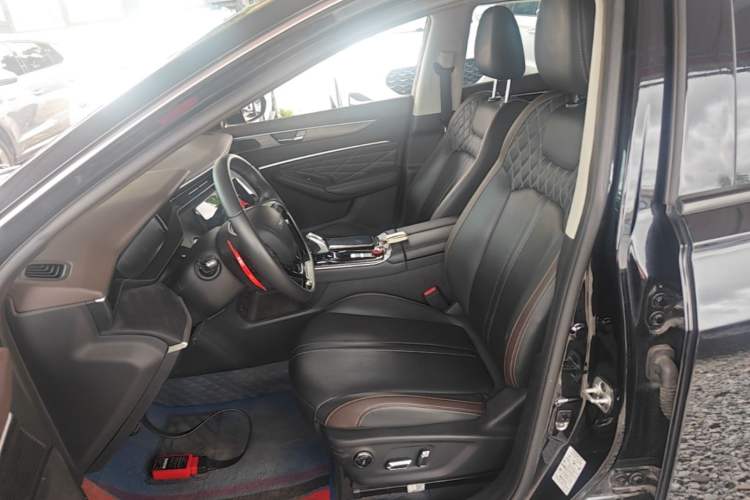 Used Dongfeng Aeolus Yixuan MAX 2021 1.5T Super Cool Dad Edition Left Front Seat