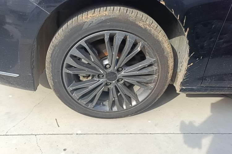 Used Dongfeng Aeolus Yixuan MAX 2021 1.5T Super-Powered Dad Edition Left Front Wheel Hub