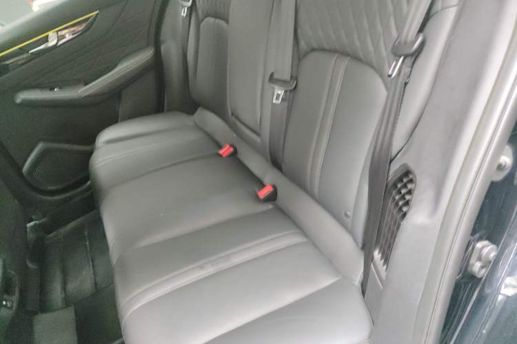 Used Dongfeng Aeolus Yixuan MAX 2021 Super-Efficient Dad Hybrid Edition Left Rear Seat