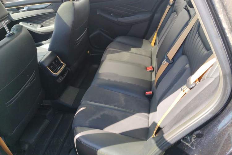Used Dongfeng Aeolus Yixuan MAX 2021 1.5T Nightbreak Dawn Edition Left Rear Seat