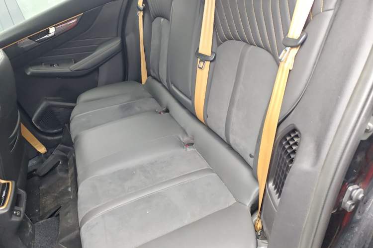 Used Dongfeng Aeolus Yixuan MAX 2021 1.5T Dark Night Holy Light Edition (Hybrid) Left Rear Seat