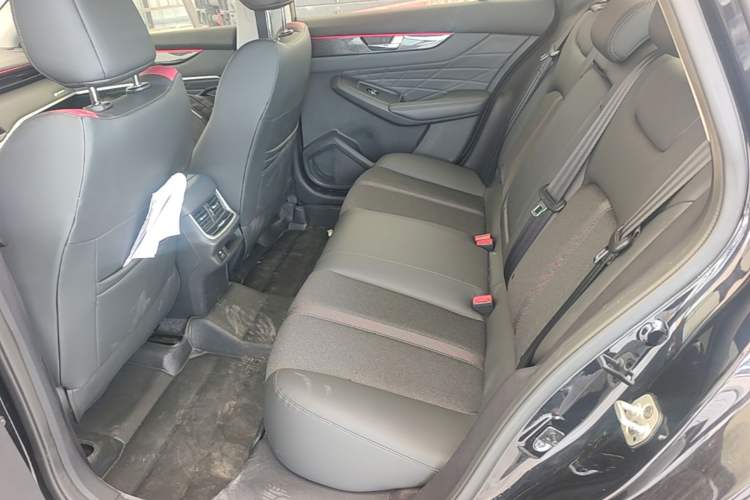 Used Dongfeng Aeolus Yixuan MAX 2021 1.5T Super-Powered Dad Edition Left Rear Seat