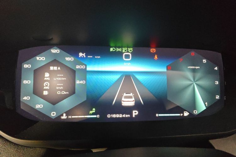 Used Dongfeng Aeolus Yixuan MAX 2021 1.5T Super Cool Dad Edition Odometer Close Up