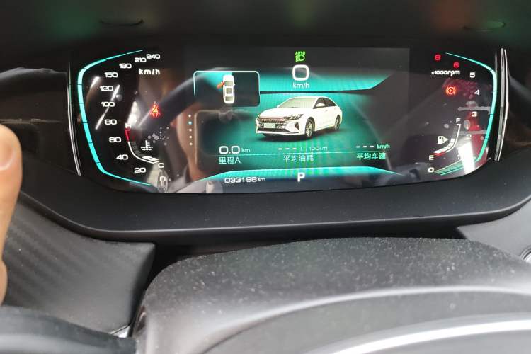 Used Dongfeng Aeolus Yixuan MAX 2021 1.5T Ultra-Stylish Trendsetter Edition Odometer Close Up