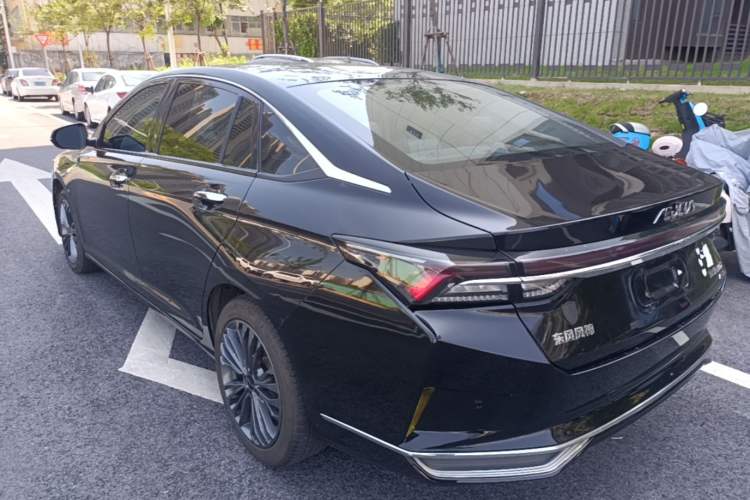 Used Dongfeng Aeolus Yixuan MAX 2021 1.5T Ultra-Stylish Trendsetter Edition Rear Left 45 Deg