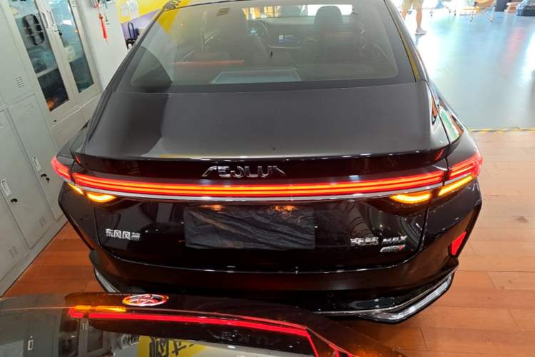 Used Dongfeng Aeolus Yixuan MAX 2021 1.5T Ultra-Stylish Trendsetter Edition Rear
