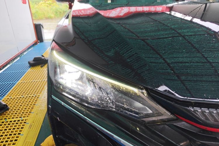 Used Dongfeng Aeolus Yixuan MAX 2021 1.5T Ultra-Stylish Trendsetter Edition Right Front Headlight