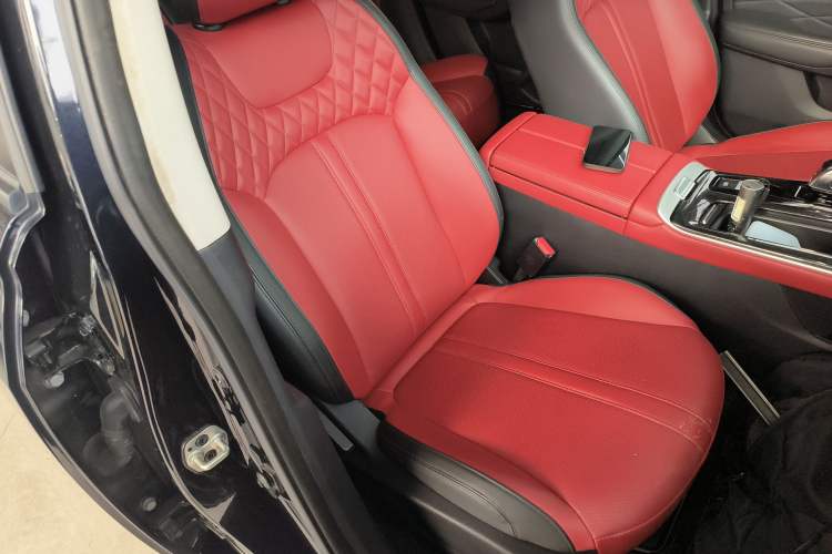 Used Dongfeng Aeolus Yixuan MAX 2021 1.5T Ultra-Stylish Trendsetter Edition Right Front Seat