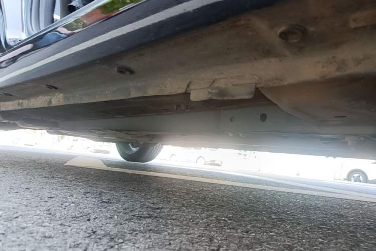 Used Dongfeng Aeolus Yixuan MAX 2021 1.5T Ultra-Stylish Trendsetter Edition Right Side Sill