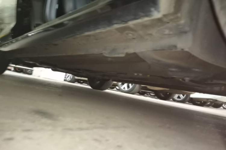 Used Dongfeng Aeolus Yixuan MAX 2021 1.5T Super Cool Dad Edition Right Side Sill