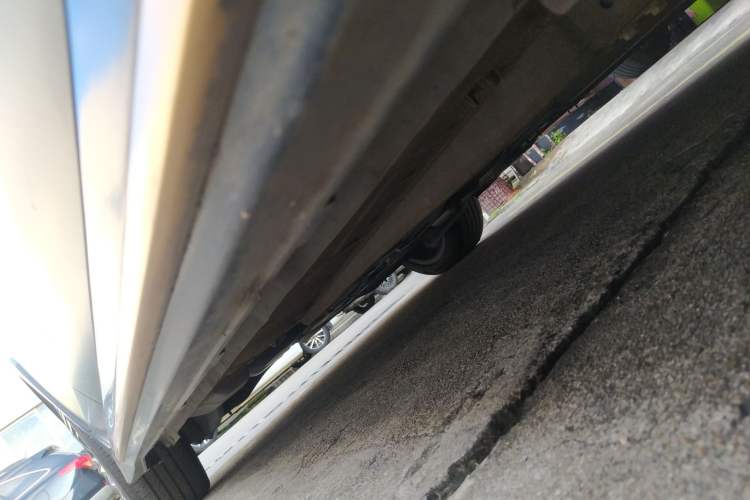 Used Dongfeng Aeolus Yixuan MAX 2021 1.5T Dark Night Holy Light Edition (Hybrid) Right Side Sill