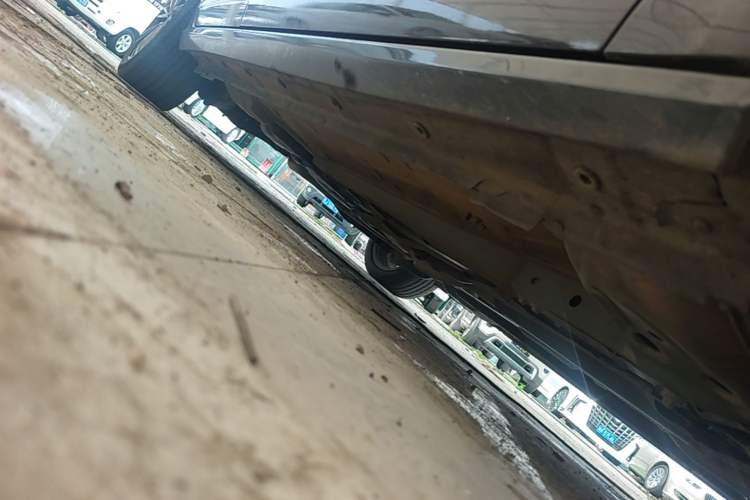 Used Dongfeng Aeolus Yixuan MAX 2021 1.5T Super-Powered Dad Edition Right Side Sill