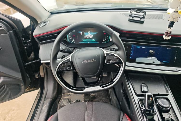 Used Dongfeng Aeolus Yixuan MAX 2021 1.5T Super-Powered Dad Edition Steering Wheel