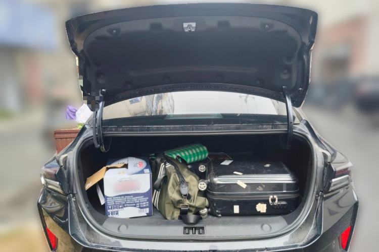 Used Dongfeng Aeolus Yixuan MAX 2021 Super-Efficient Dad Hybrid Edition Trunk