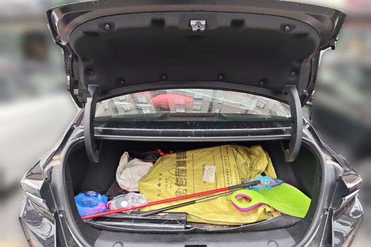 Used Dongfeng Aeolus Yixuan MAX 2021 1.5T Ultra-Stylish Trendsetter Edition Trunk