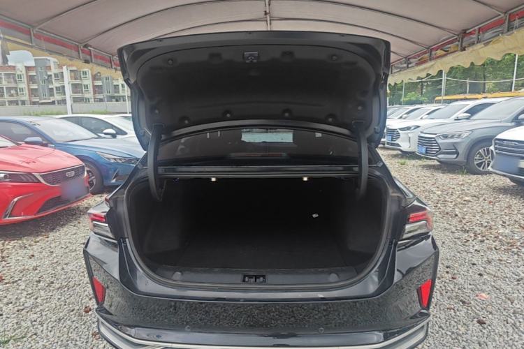 Used Dongfeng Aeolus Yixuan MAX 2021 1.5T Super Cool Dad Edition Trunk