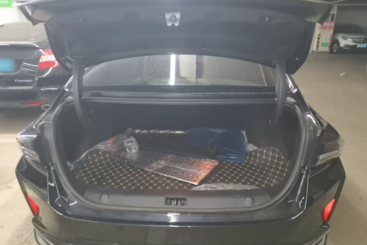 Used Dongfeng Aeolus Yixuan MAX 2021 1.5T Super Cool Dad Edition Trunk