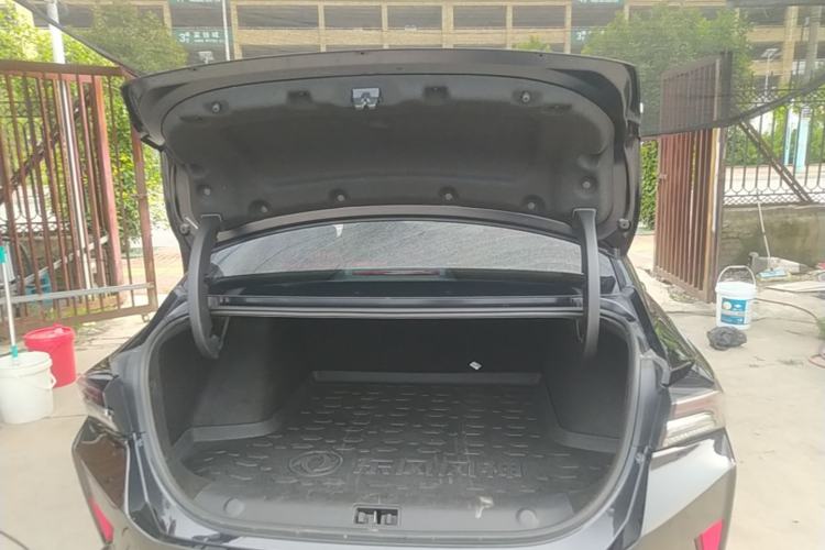Used Dongfeng Aeolus Yixuan MAX 2021 1.5T Ultra-Stylish Trendsetter Edition Trunk