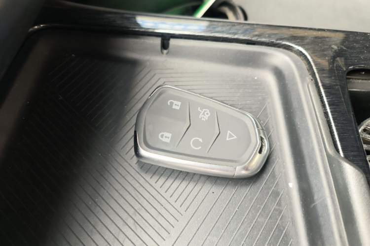 Used Dongfeng Aeolus Yixuan MAX 2021 1.5T Dark Night Sharp Edition Vehicle Key