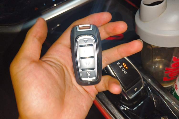 Used Dongfeng Aeolus Yixuan MAX 2021 1.5T Ultra-Stylish Trendsetter Edition Vehicle Key
