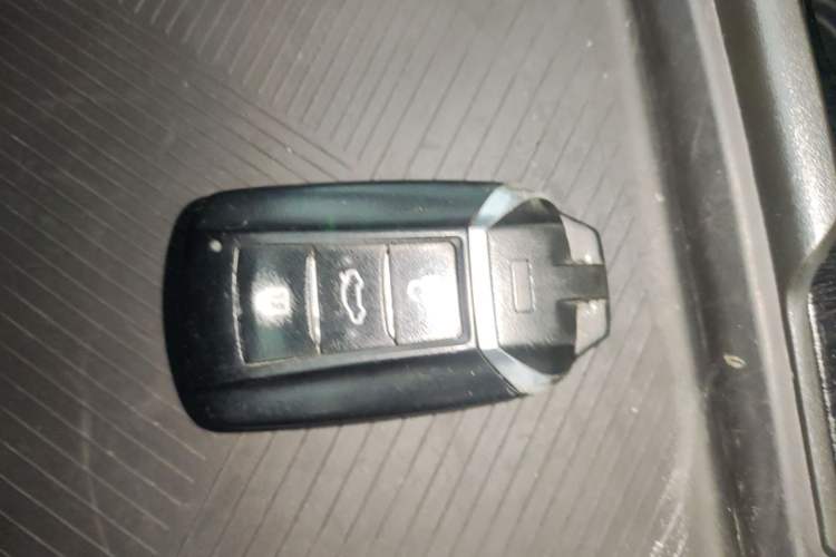Used Dongfeng Aeolus Yixuan MAX 2021 1.5T Nightbreak Dawn Edition Vehicle Key