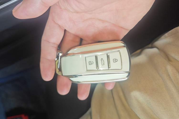 Used Dongfeng Aeolus Yixuan MAX 2021 1.5T Super Cool Dad Edition Vehicle Key