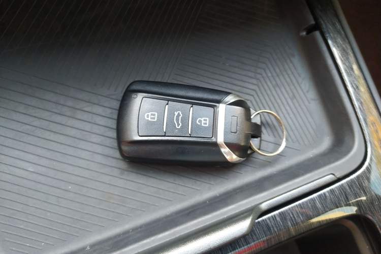 Used Dongfeng Aeolus Yixuan MAX 2021 1.5T Dark Night Holy Light Edition (Hybrid) Vehicle Key