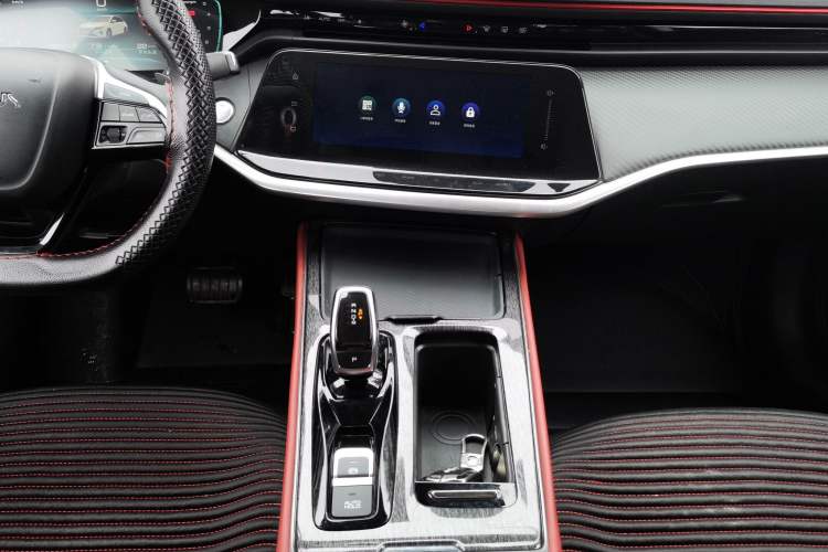 Used Dongfeng Aeolus Yixuan MAX 2021 1.5T Ultra-Stylish Trendsetter Edition Audio And AC Panel