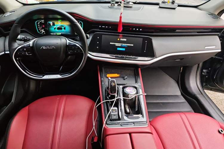 Used Dongfeng Aeolus Yixuan MAX 2021 1.5T Ultra-Stylish Trendsetter Edition Center Console