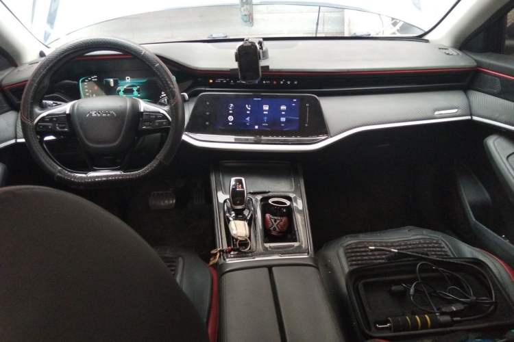 Used Dongfeng Aeolus Yixuan MAX 2021 1.5T Super-Powered Dad Edition Center Console